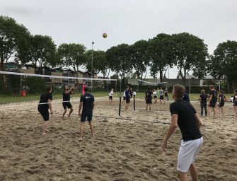 Zesde Rabobank/Versluys Groep Beachvolleybaltoernooi