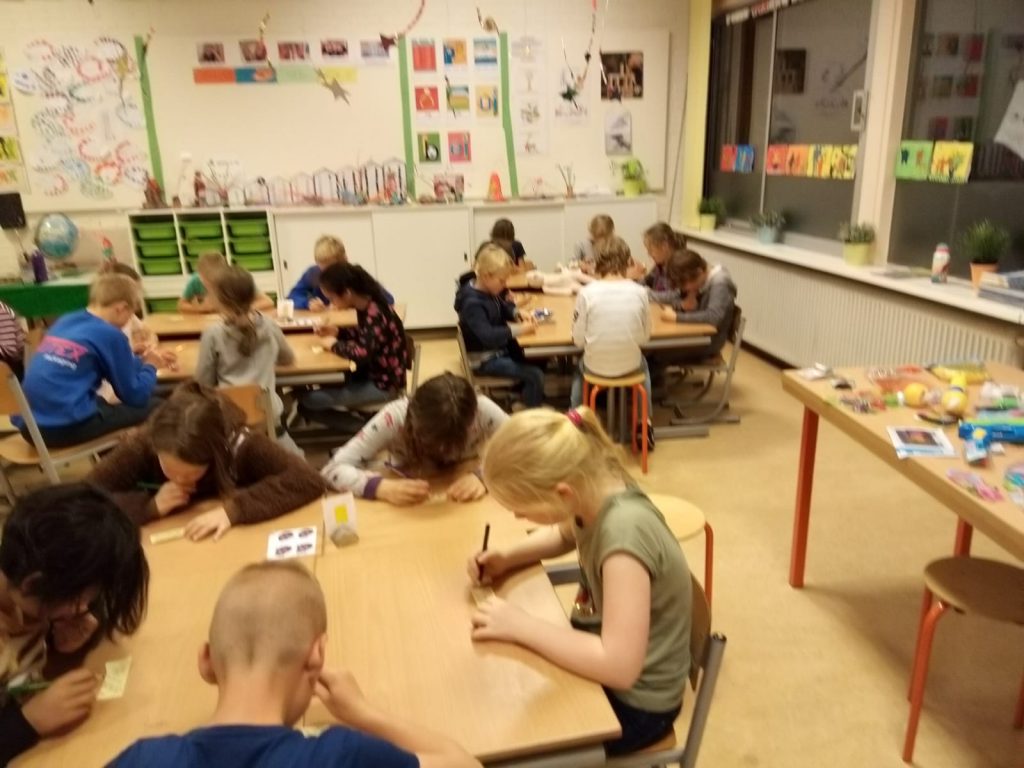 Ongebruikt Bovenbouw Speel- en Werkhoeve slaapt op school - Rebonieuws.nl ZS-59