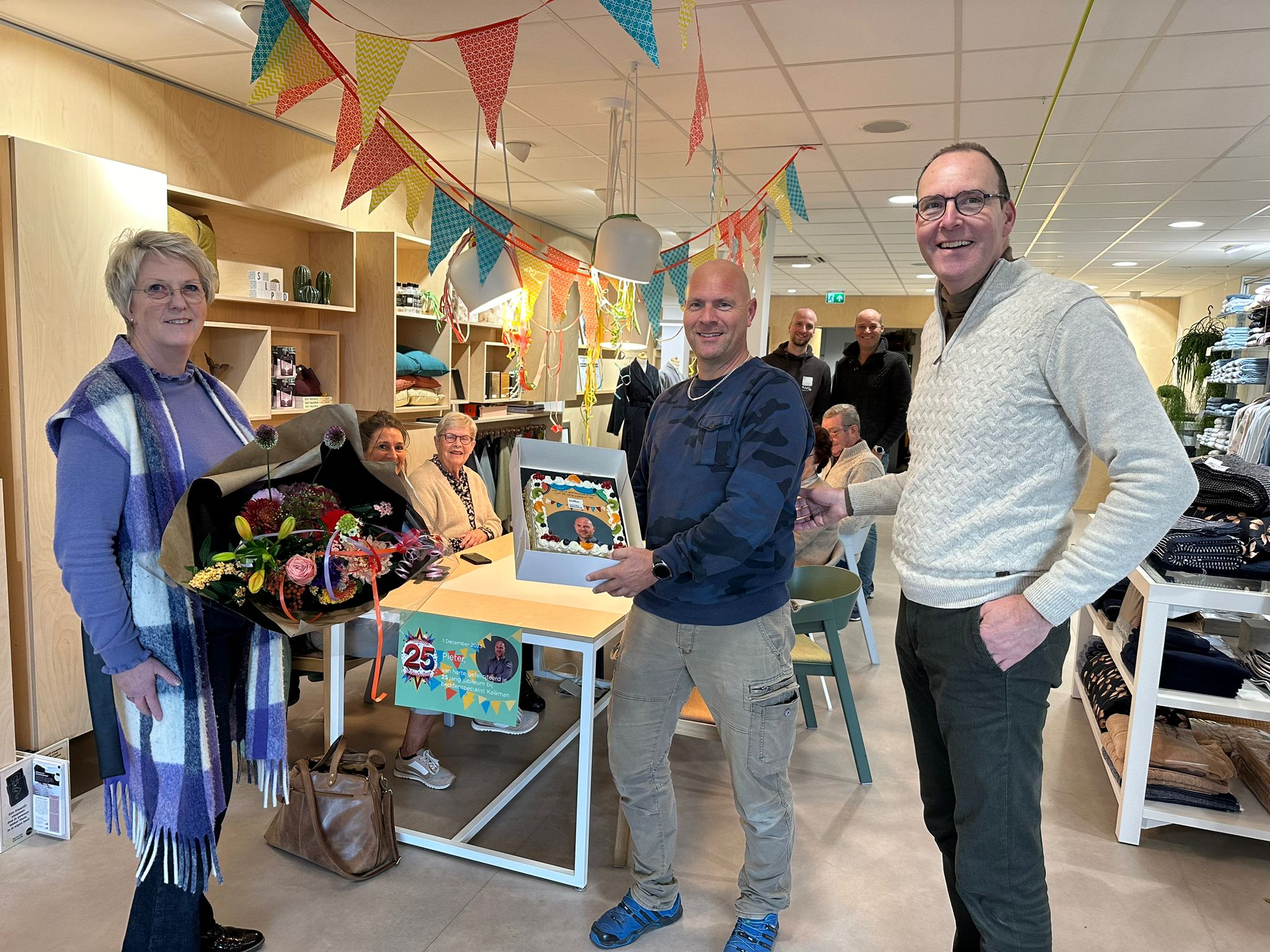 Pieter Sjaardema 25 jaar werkzaam bij Beddenspecialist Kalkman