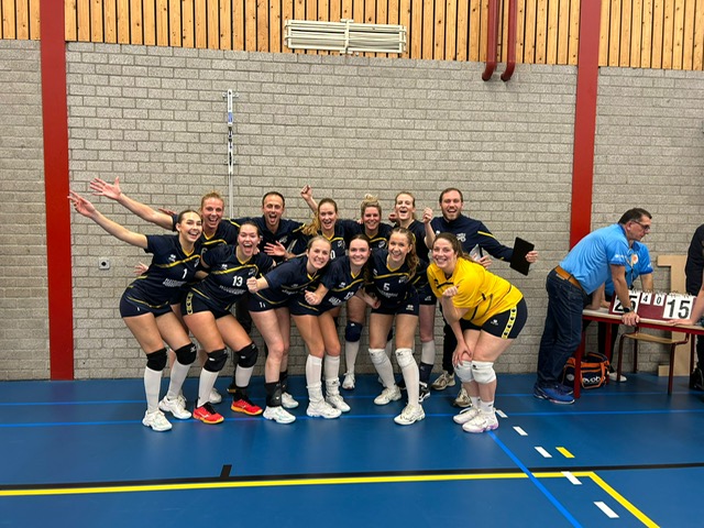 ´VSTS dames 1 pakt volle winst´